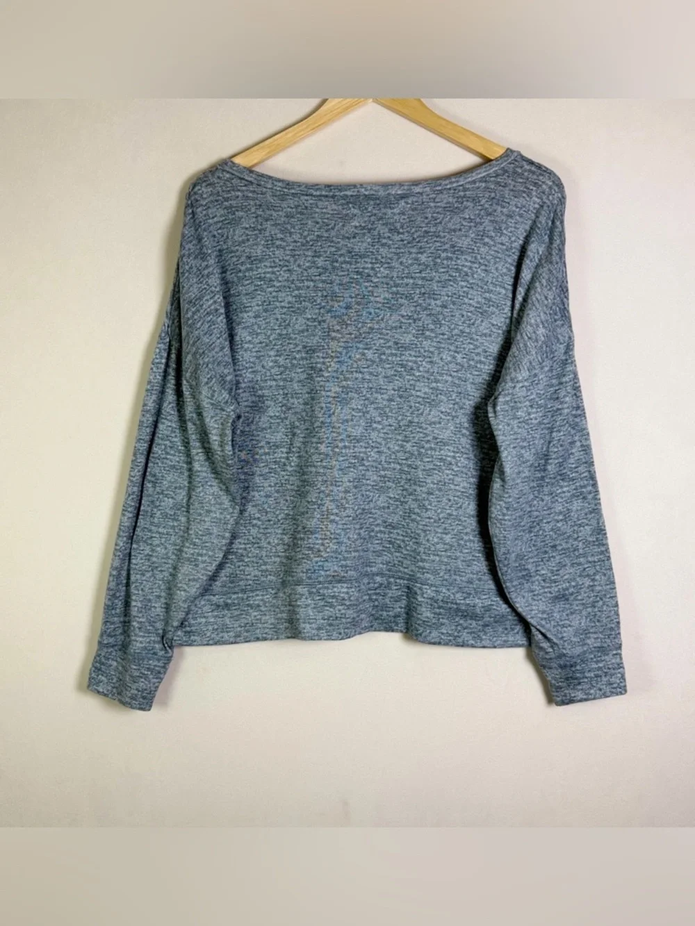 Women’s Spyder Heathered Blue Gray Oversized Sweatshirt Sz L Logo Pullover - Picture 7 of 7